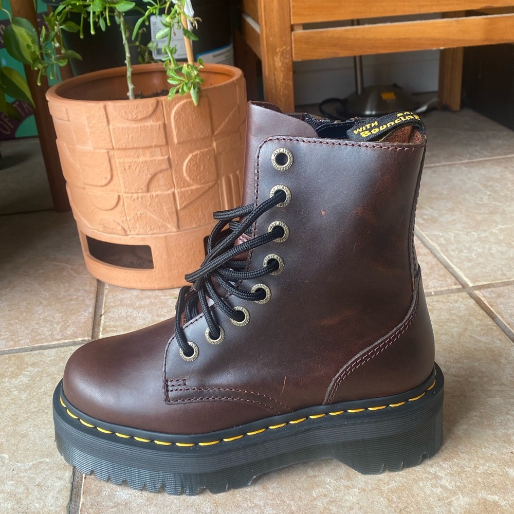 SOLD - New Dr. Martens boots